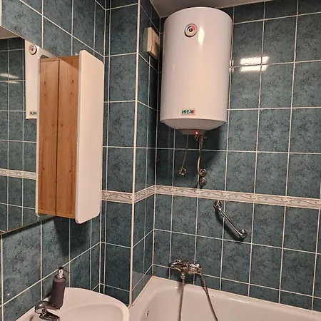 Grandpa Vojin's Cozy Corner Apartment *