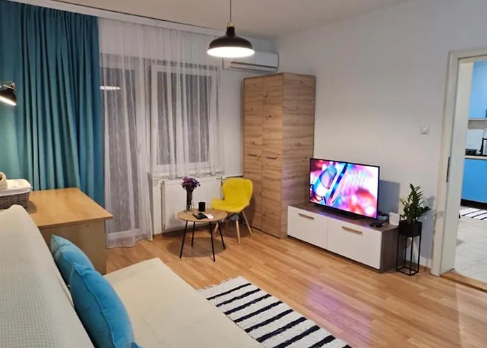 Grandpa Vojin's Cozy Corner سوبوتيتْسا